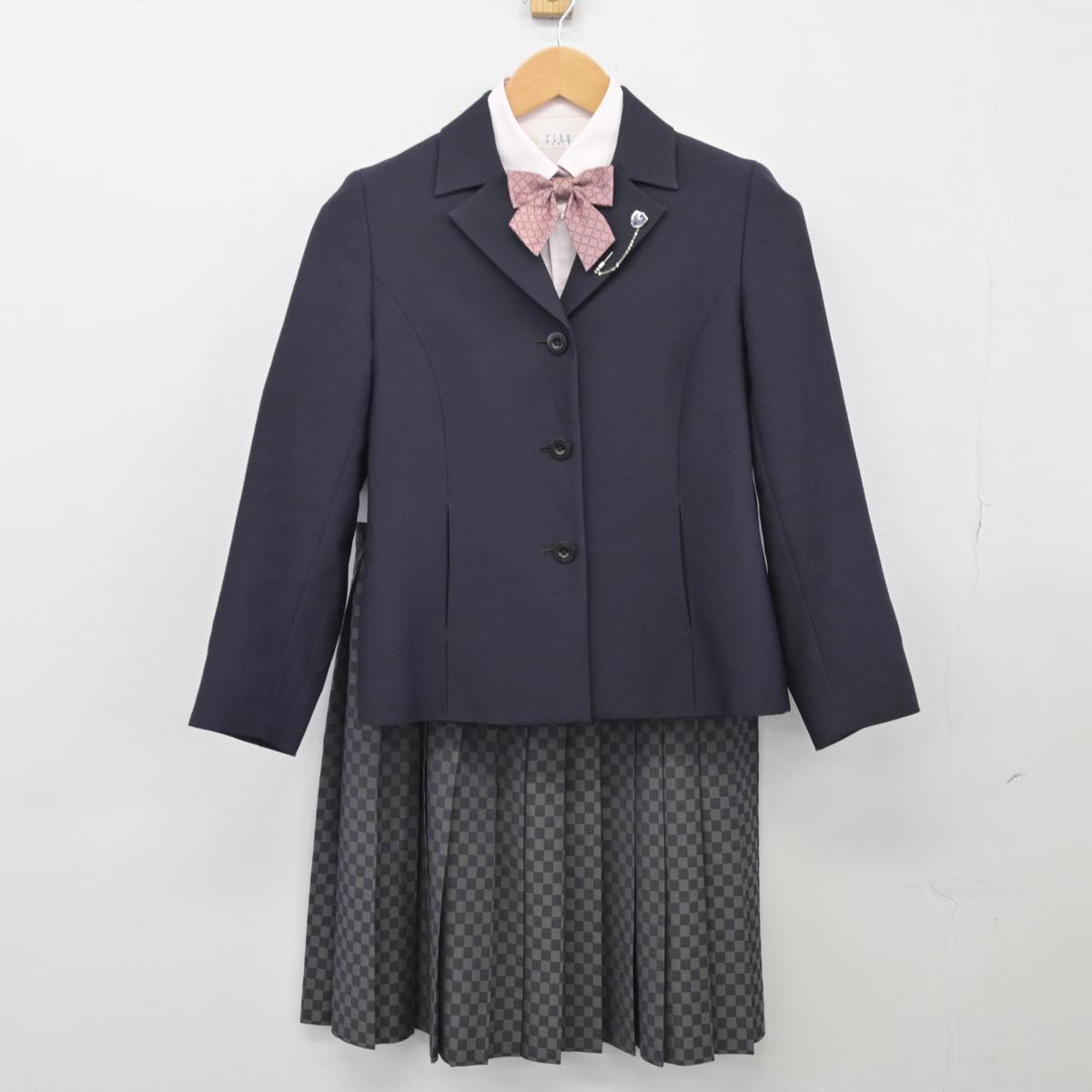 中古制服】三重県 伊勢学園高等学校 女子制服 4点（ブレザー・シャツ・スカート）sf025833【リサイクル学生服】 | 中古制服通販パレイド