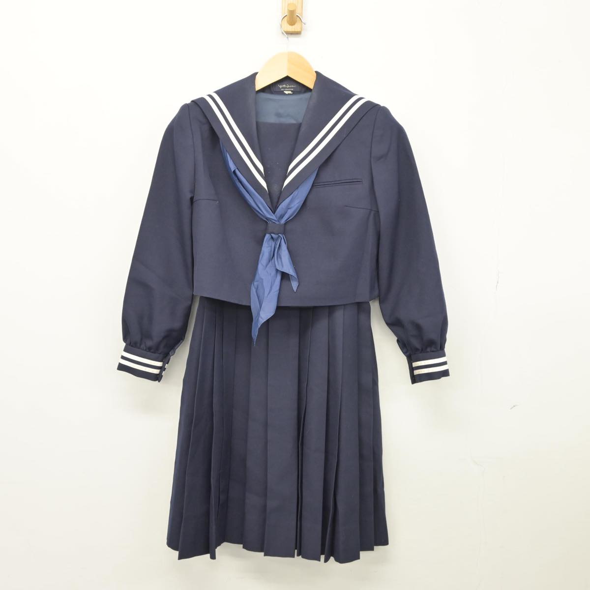 中古制服】熊本県 人吉第二中学校 女子制服 3点（セーラー服・ジャンパースカート）sf027024【リサイクル学生服】 | 中古制服通販パレイド