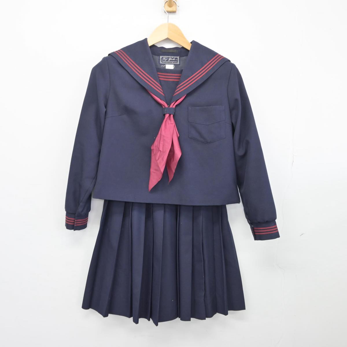 【中古】大阪府 桃山学院高等学校 女子制服 3点（セーラー服・スカート）sf027481