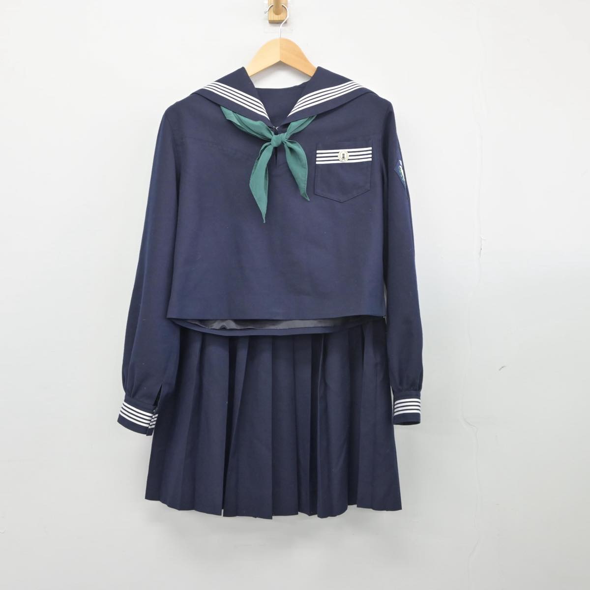 【中古】宮城県 常盤木学園高等学校 女子制服 5点（セーラー服・スカート）sf027914