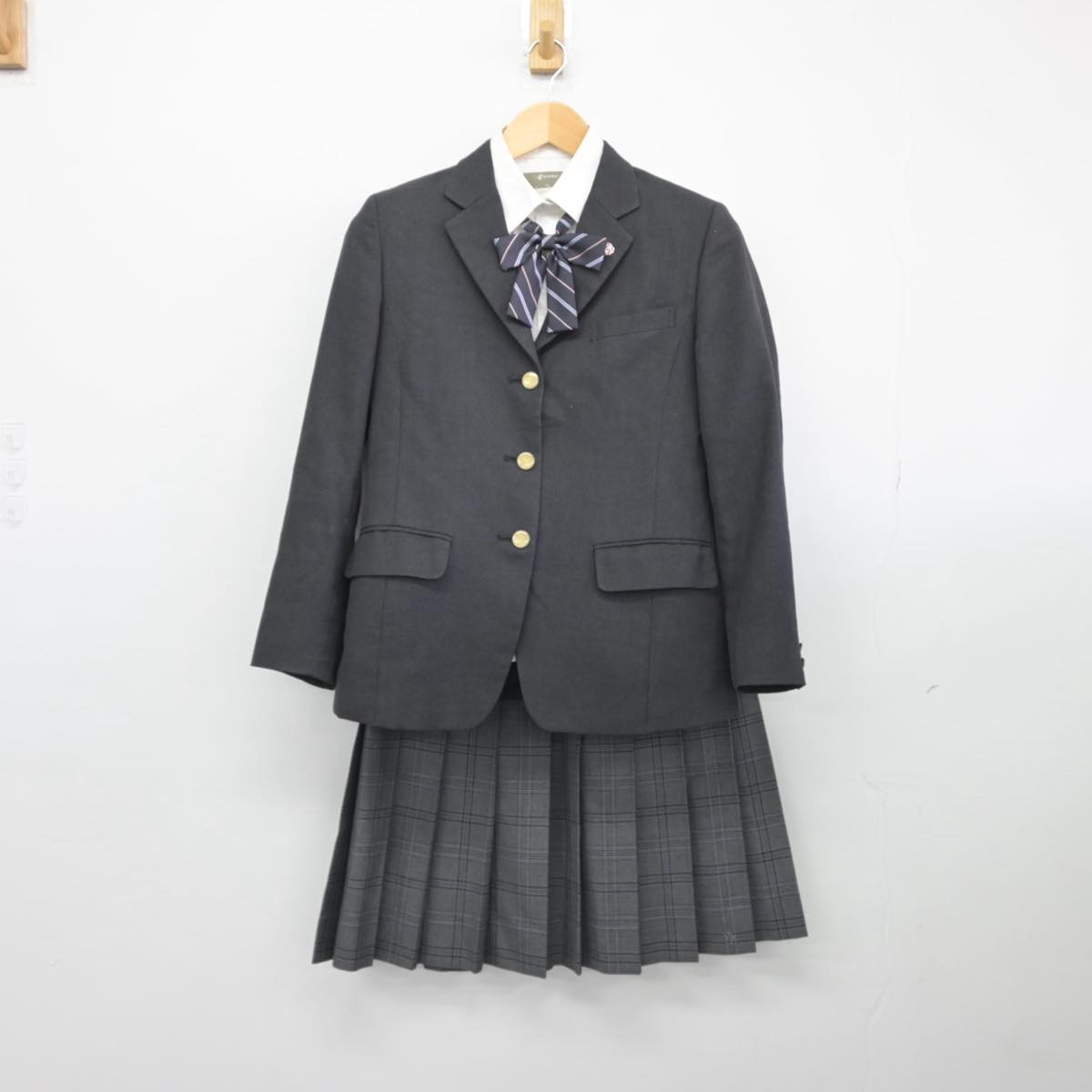 【中古】埼玉県 草加高等学校 女子制服 5点（ブレザー・ニット・シャツ・スカート）sf028510