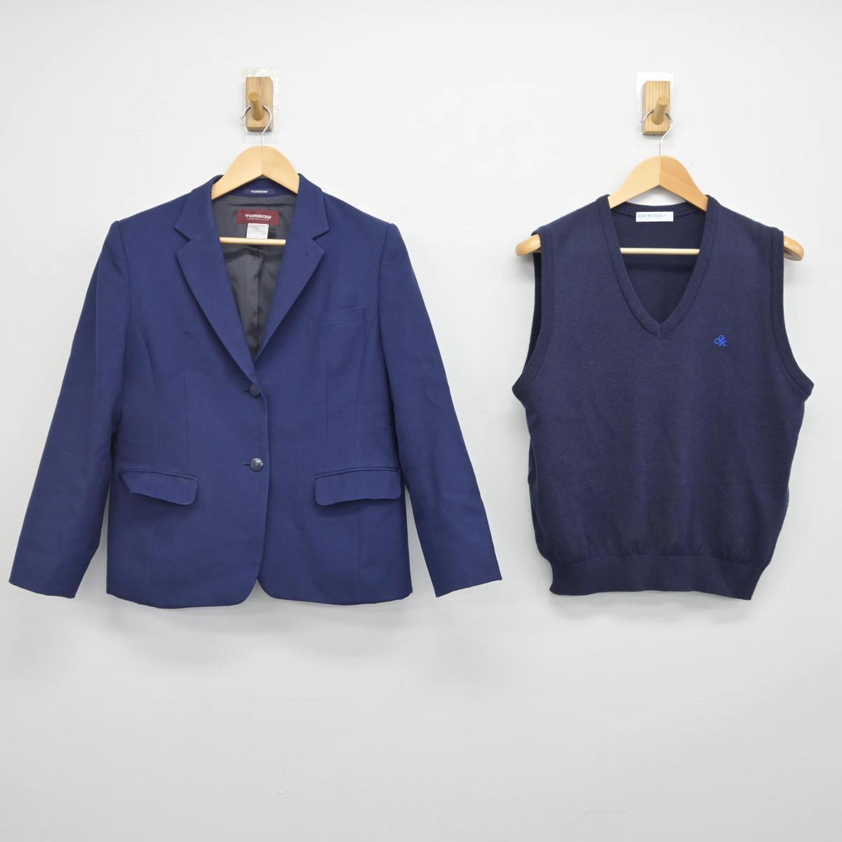 中古】千葉県 千葉女子高等学校 女子制服 2点(ブレザー・ニット 中古】千葉県 千葉女子高等学校 女子制服 2点(ブレザー・ニット