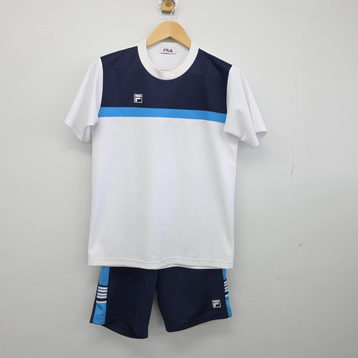 中古】神奈川県 座間総合高等学校 女子制服 2点（体操服 上