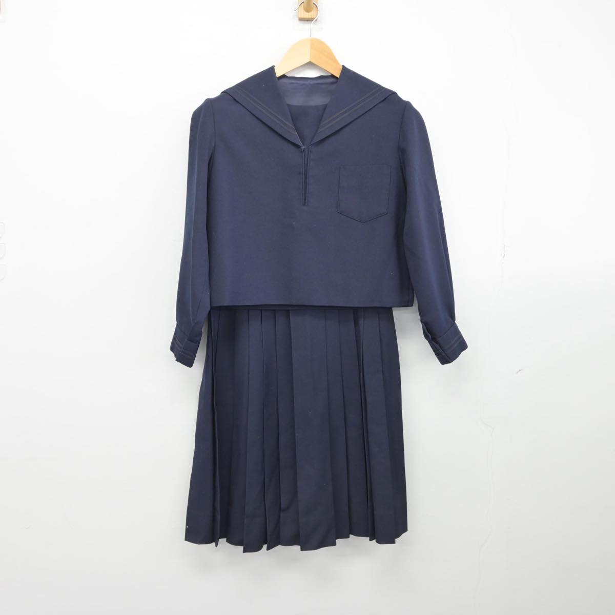 中古】東京都 田園調布学園中等部 女子制服 2点（セーラー服・スカート）sf029695 | 中古制服通販パレイド