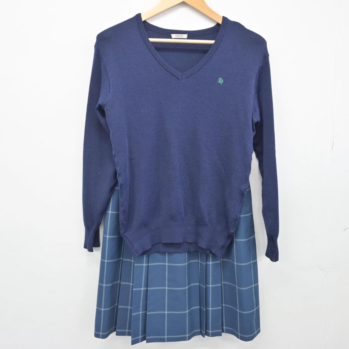 中古】岡山県 岡山白陵高等学校 女子制服 2点（ニット・スカート）sf029766 | 中古制服通販パレイド