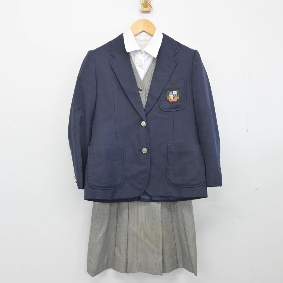 中古】福岡県 玄界高等学校 女子制服 4点（ブレザー・シャツ