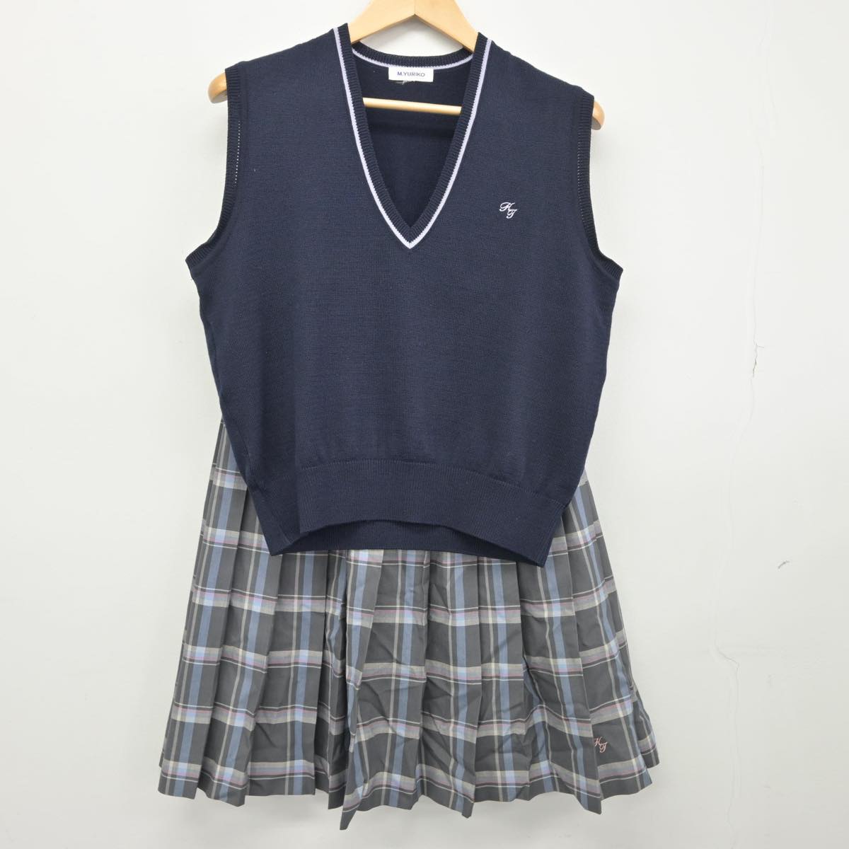 中古】栃木県 國學院大學栃木高等学校 女子制服 3点（ニットベスト・スカート）sf030206 | 中古制服通販パレイド