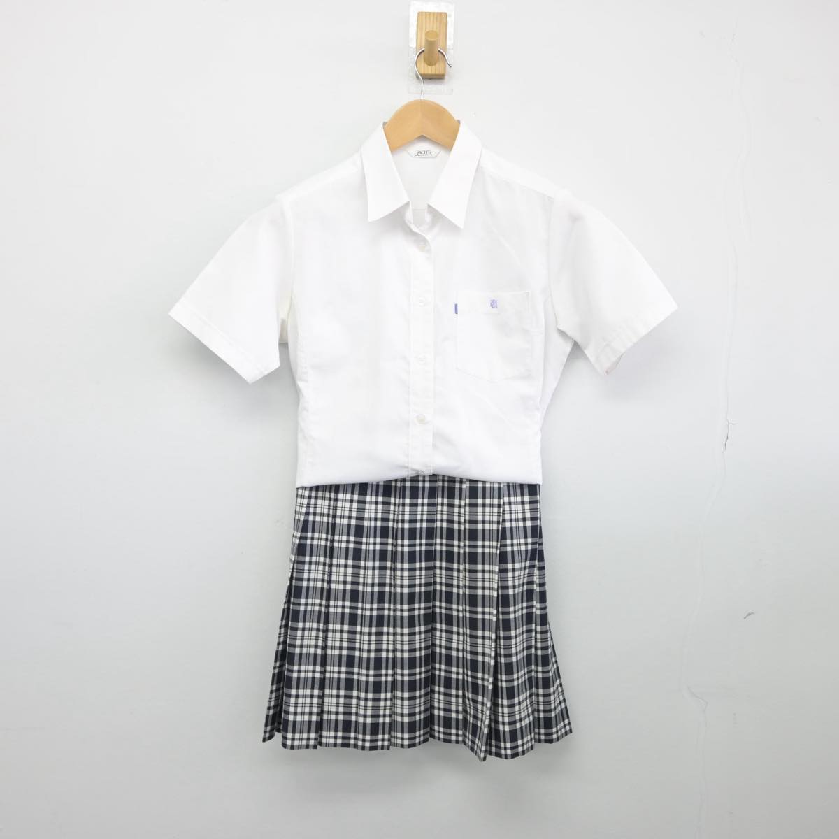 中古】栃木県 宇都宮短期大学附属中学・高等学校 女子制服 2点（シャツ