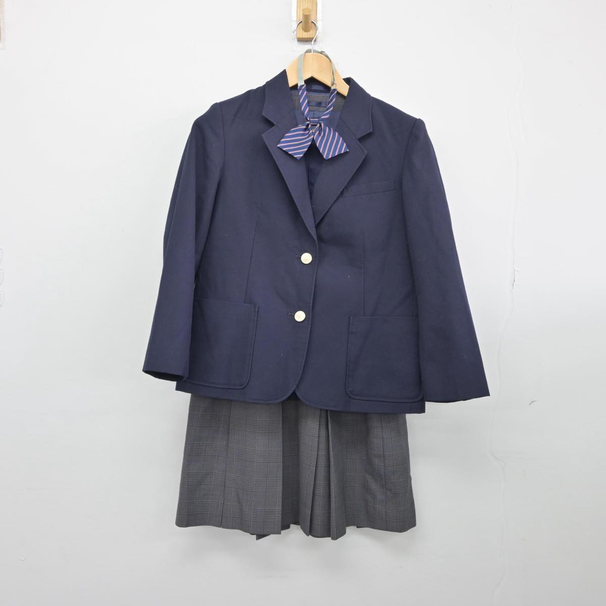 【中古】神奈川県 海老名中学校 女子制服 4点（ブレザー・ベスト・スカート）sf031692