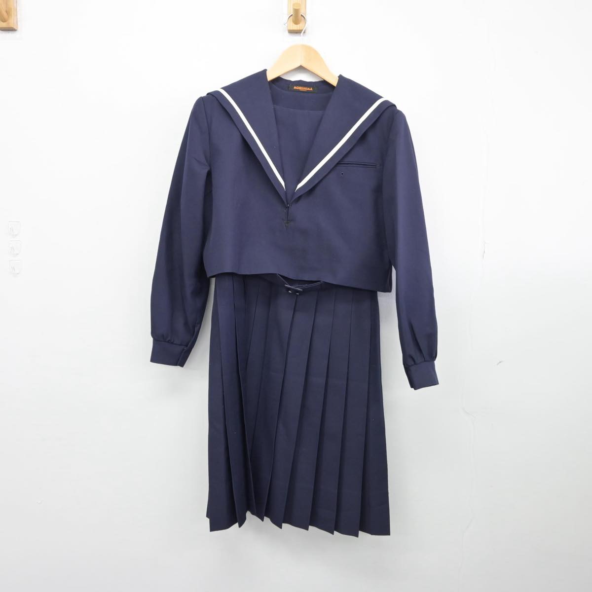 中古】福岡県 福岡教育大学附属福岡中学校 女子制服 2点（セーラー服・ジャンパースカート）sf031693 | 中古制服通販パレイド