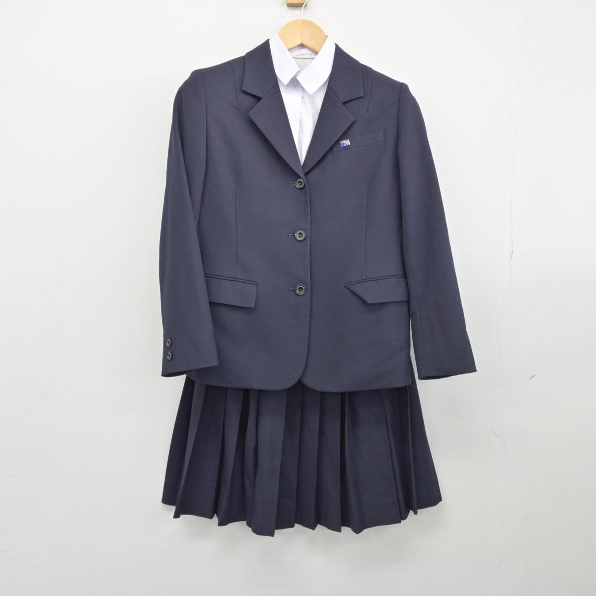 中古】愛知県 愛知商業高等学校 女子制服 3点(ブレザー・シャツ 中古】愛知県 愛知商業高等学校 女子制服 3点(ブレザー・シャツ