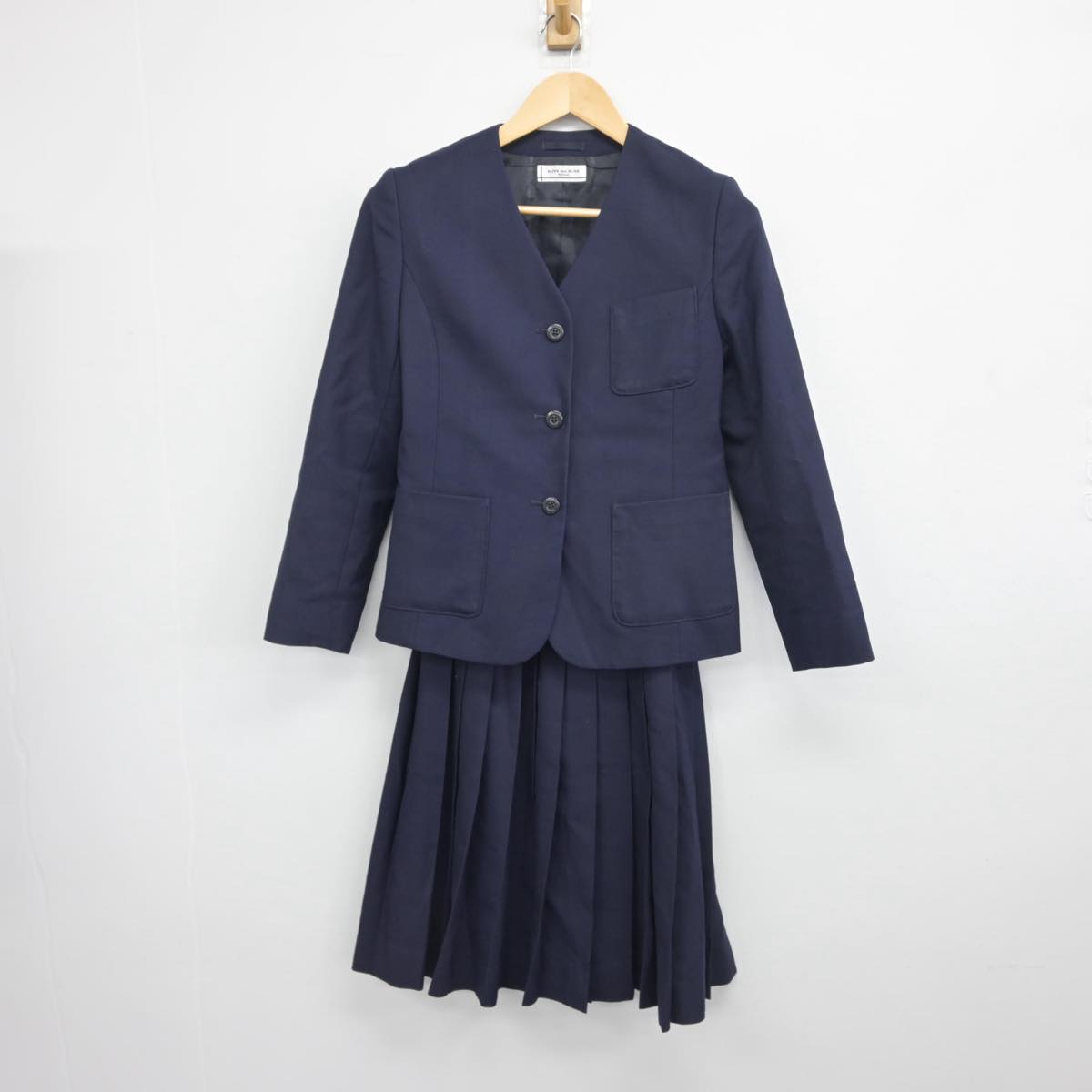 中古】北海道 札幌市立陵陽中学校 女子制服 2点（ブレザー・スカート）sf032342 | 中古制服通販パレイド