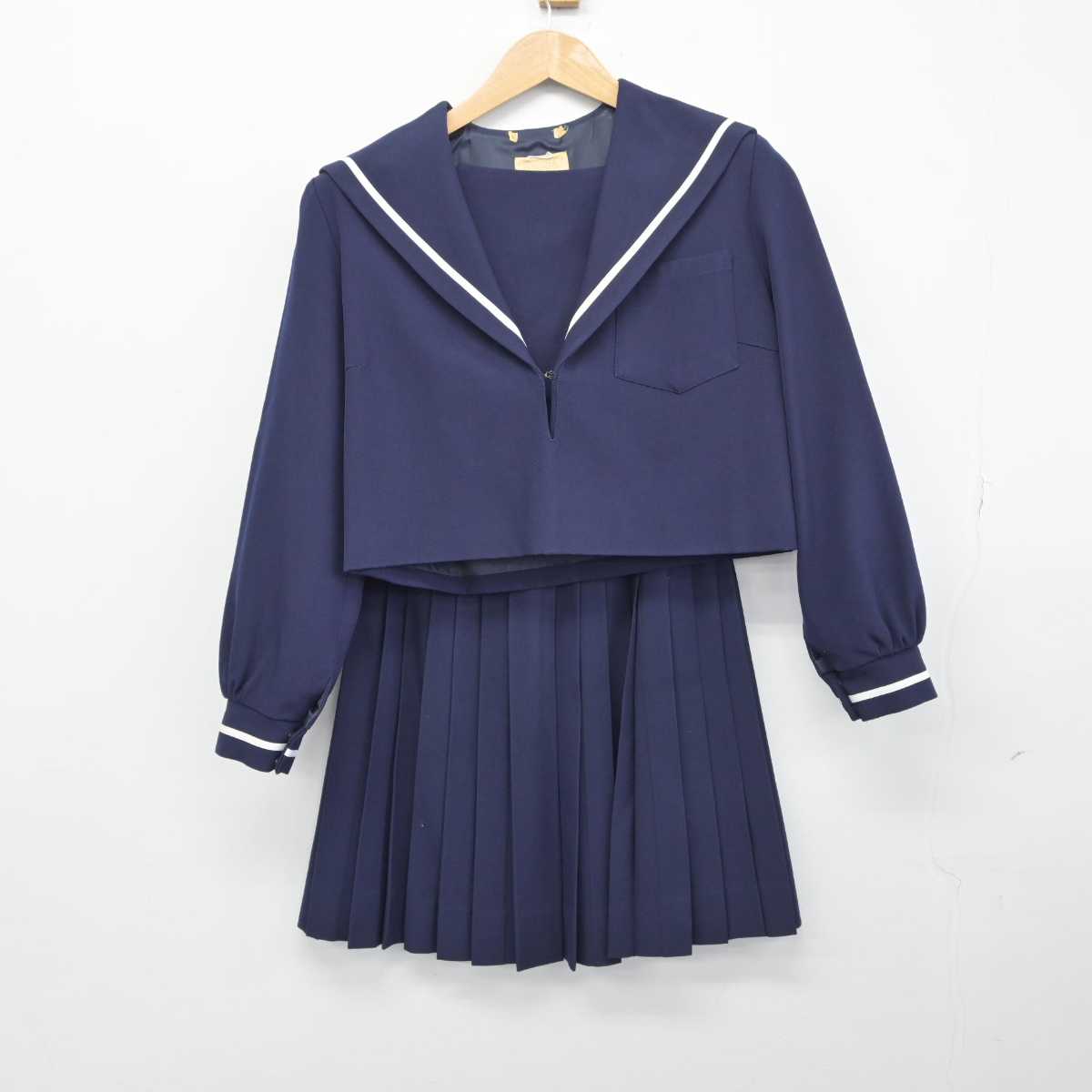 中古】愛知県 金城学院高等学校 女子制服 2点（セーラー服・スカート）sf032760 | 中古制服通販パレイド