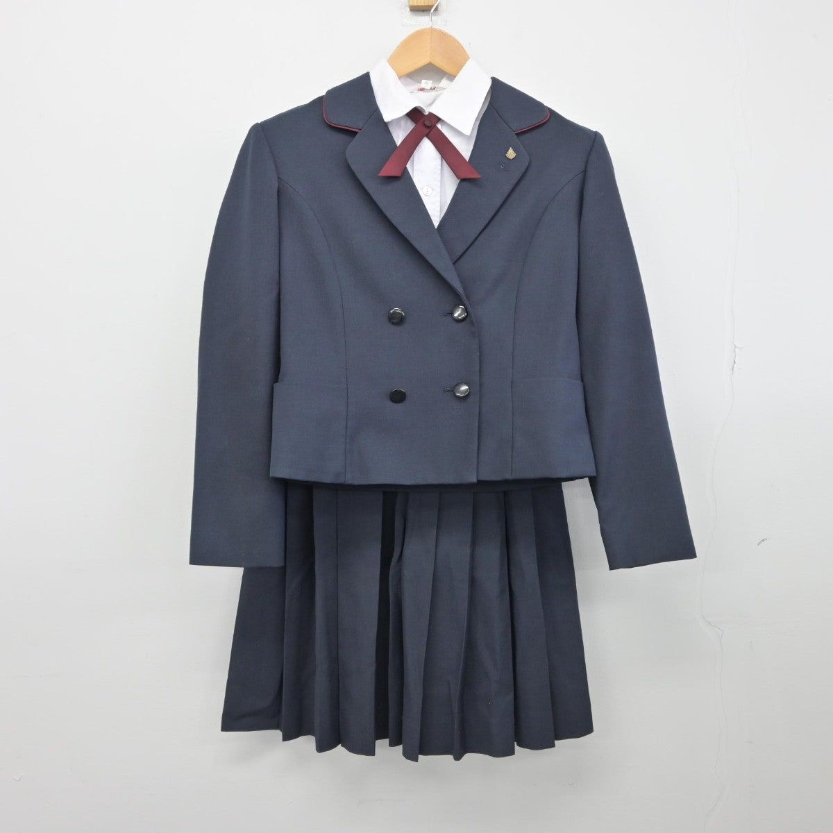 【中古】熊本県 熊本商業高等学校 女子制服 4点（ブレザー・シャツ・スカート）sf033218