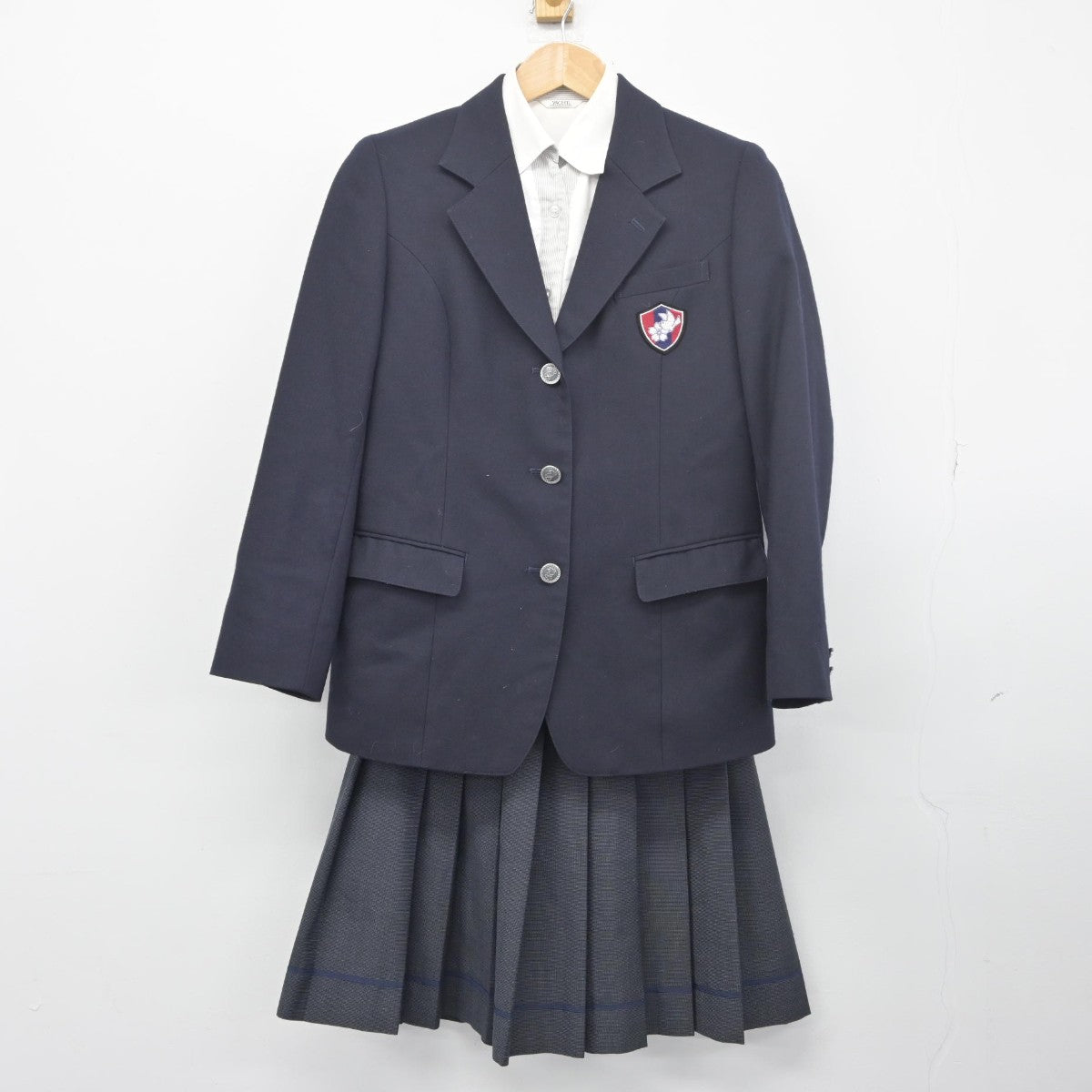 中古】奈良県 法隆寺国際高等学校 女子制服 3点（ブレザー・シャツ