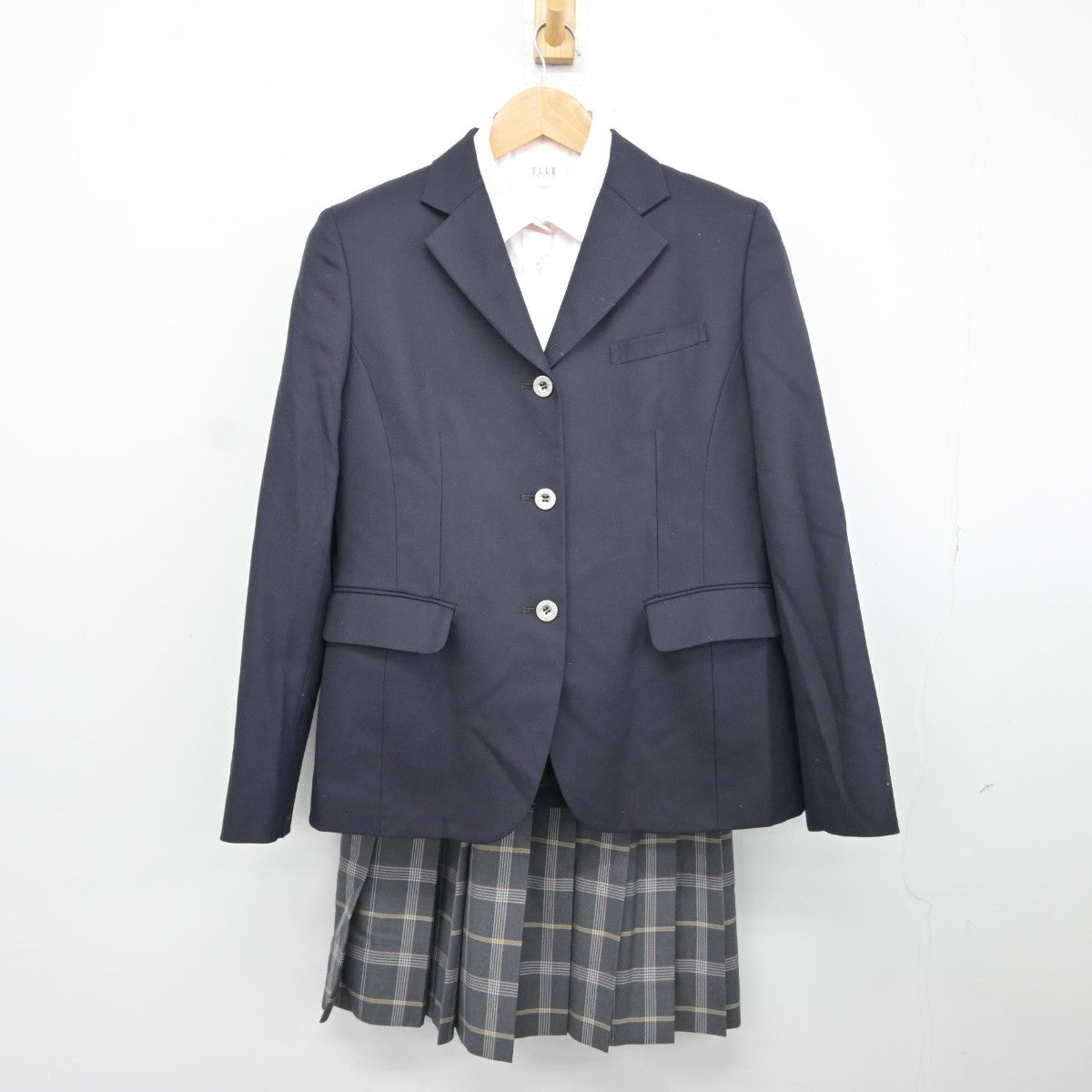 中古】愛知県 至学館高等学校 女子制服 4点（ブレザー・シャツ・スカート）sf034780 | 中古制服通販パレイド