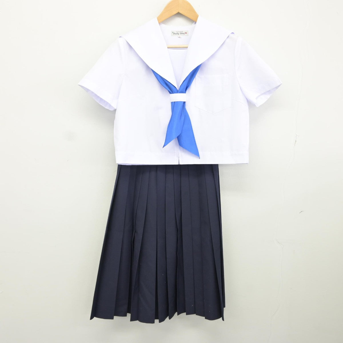 【中古】愛知県 名古屋市立駒方中学校 女子制服 4点（セーラー服・スカート）sf034861