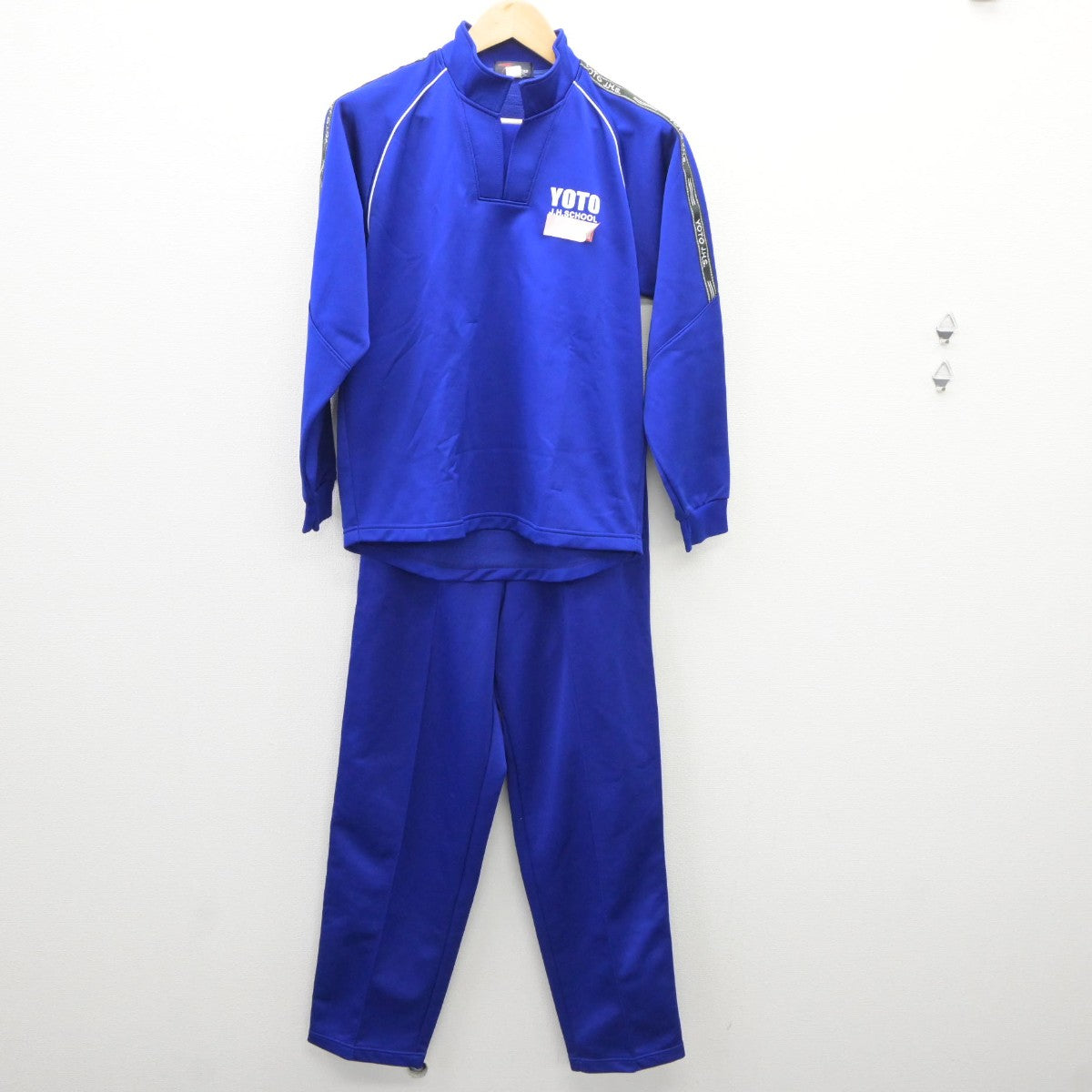 【中古】栃木県 宇都宮市立陽東中学校 女子制服 3点（ジャージ 上・体操服 上・ジャージ 下）sf035397