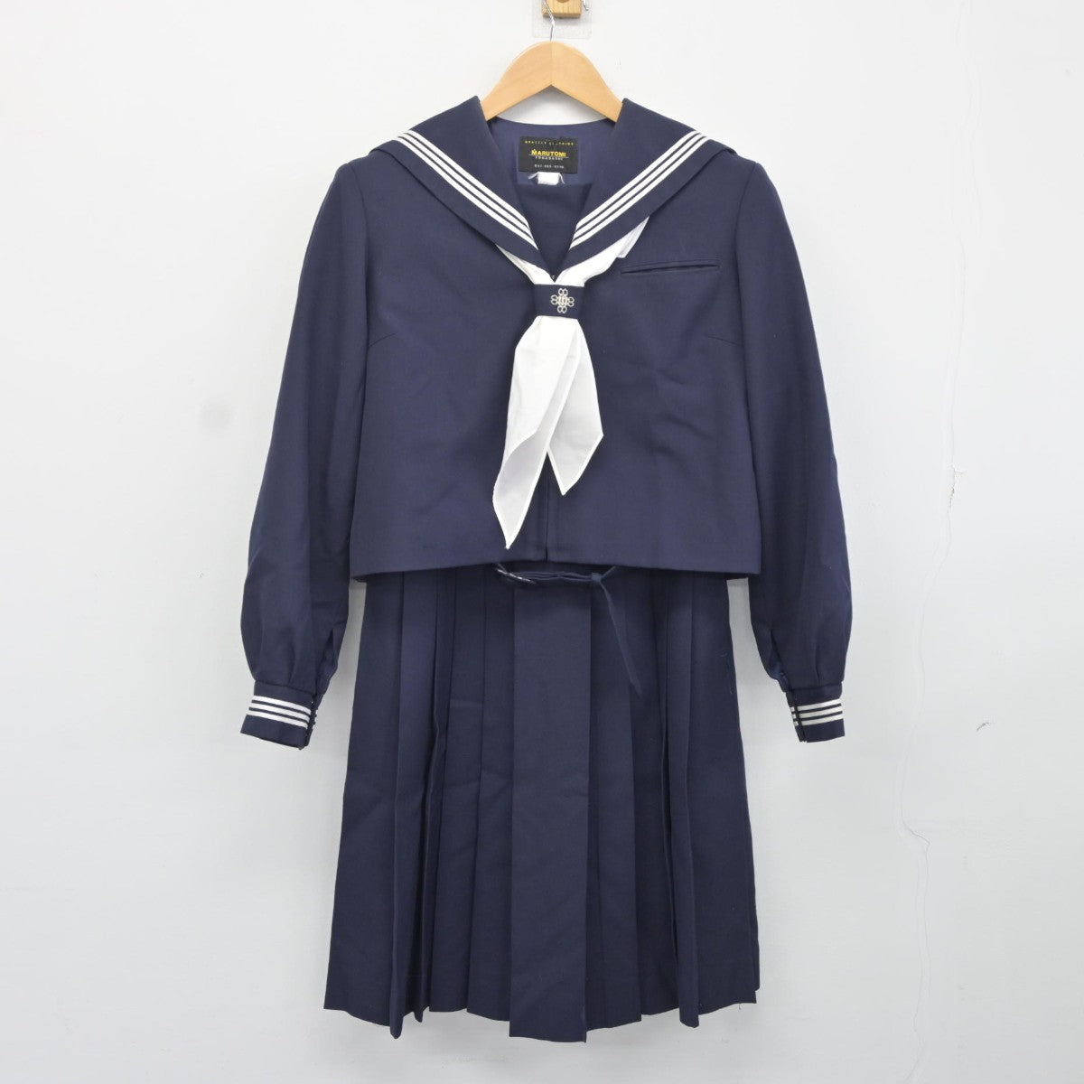 中古】千葉県 八木が谷中学校 女子制服 3点（セーラー服・ジャンパースカート）sf036558 | 中古制服通販パレイド