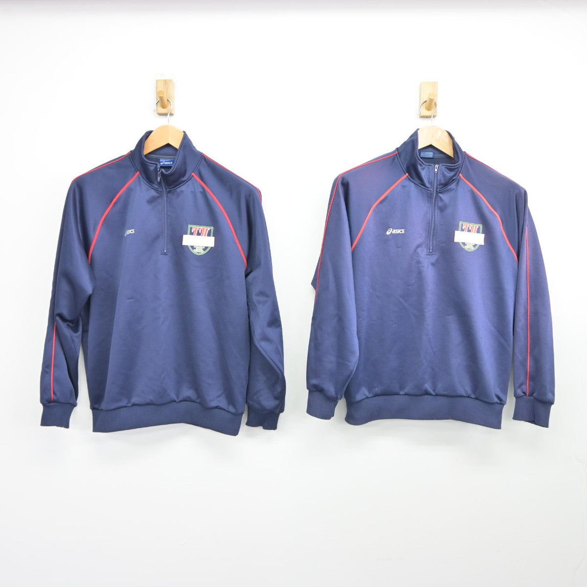 中古】茨城県 取手第二中学校 女子制服 2点（ジャージ 上