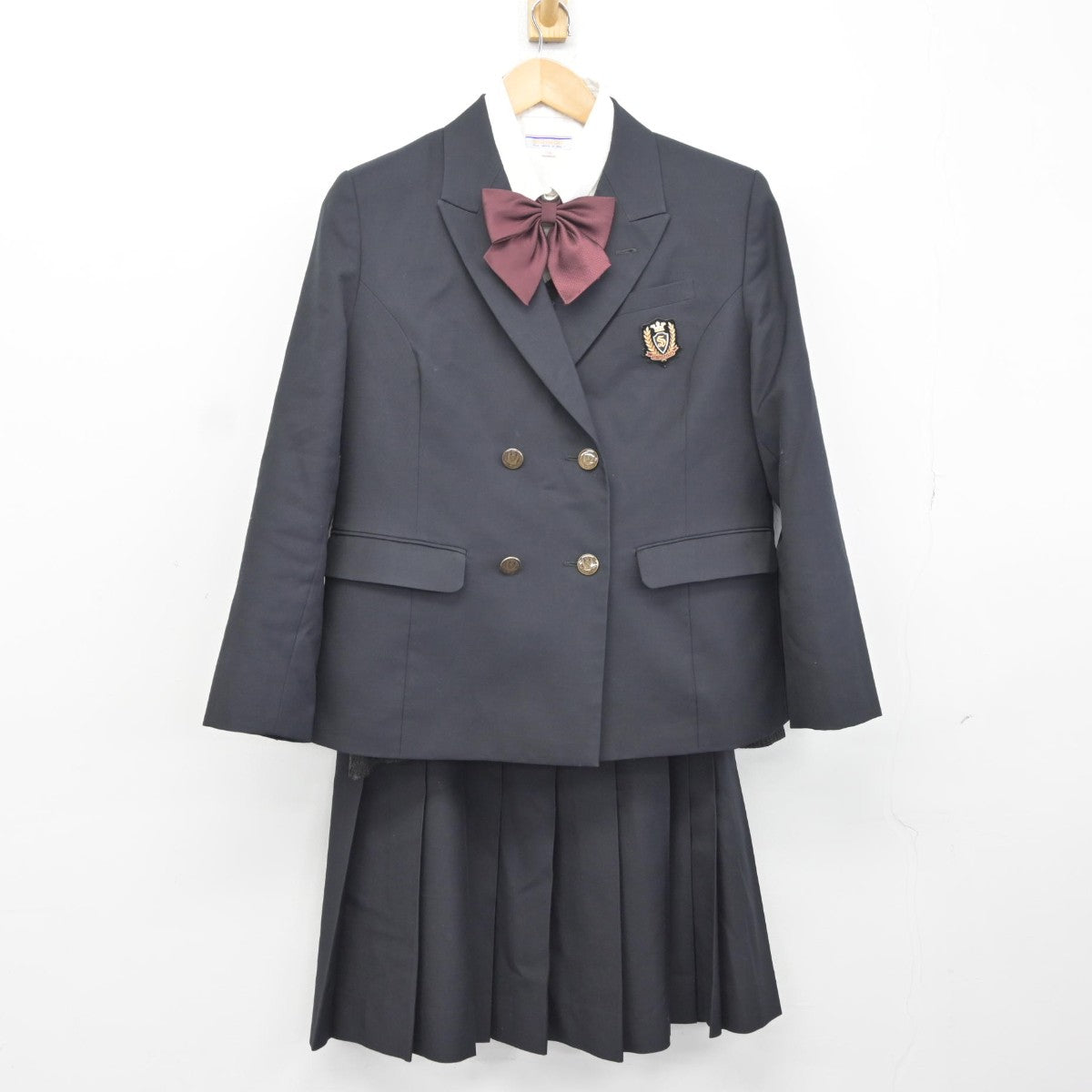 【中古】埼玉県 埼玉栄高等学校 女子制服 6点（ブレザー・ニット・シャツ・スカート）sf037593