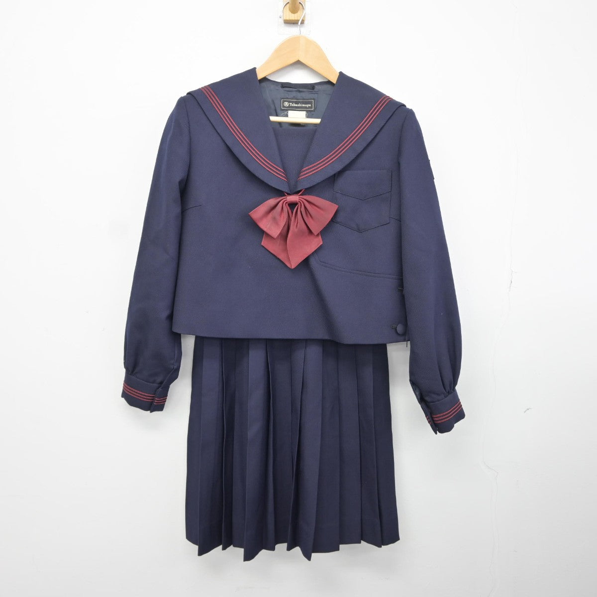 中古】神奈川県 横浜隼人高等学校 女子制服 4点（セーラー服・スカート・スカート）sf037637 | 中古制服通販パレイド