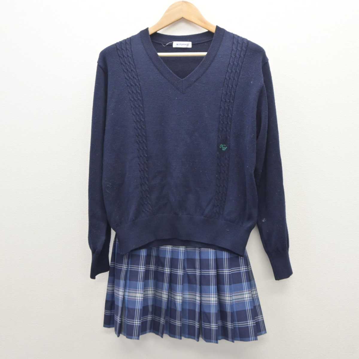 【中古】千葉県 木更津総合高等学校 女子制服 2点 (ニット・スカート) sf035678