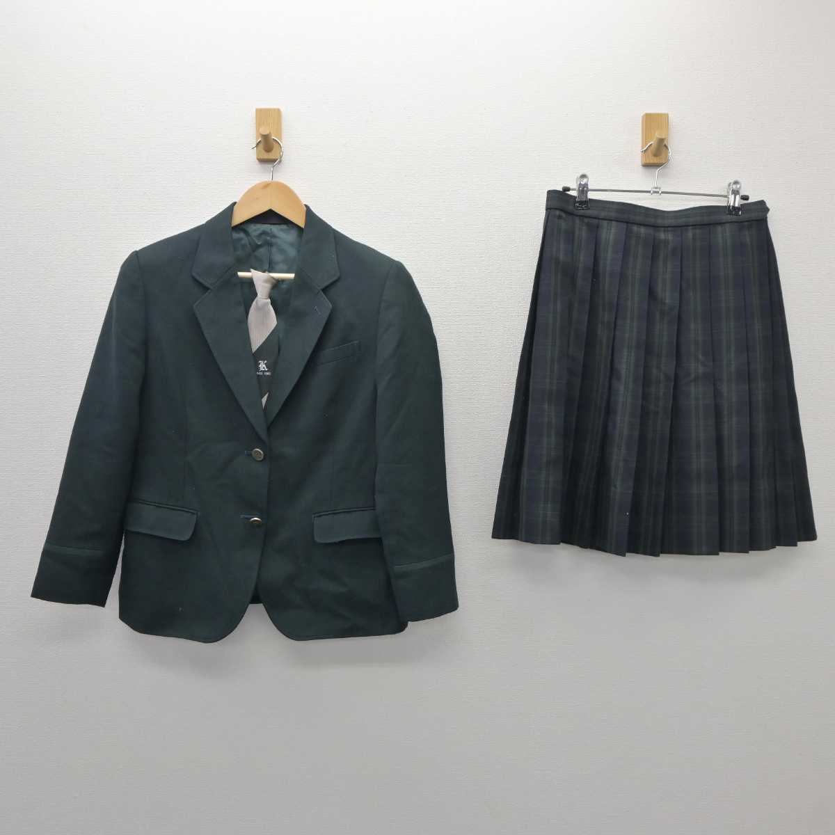 【中古】宮城県 向陽台中学校 女子制服 4点 (ブレザー・スカート) sf035739