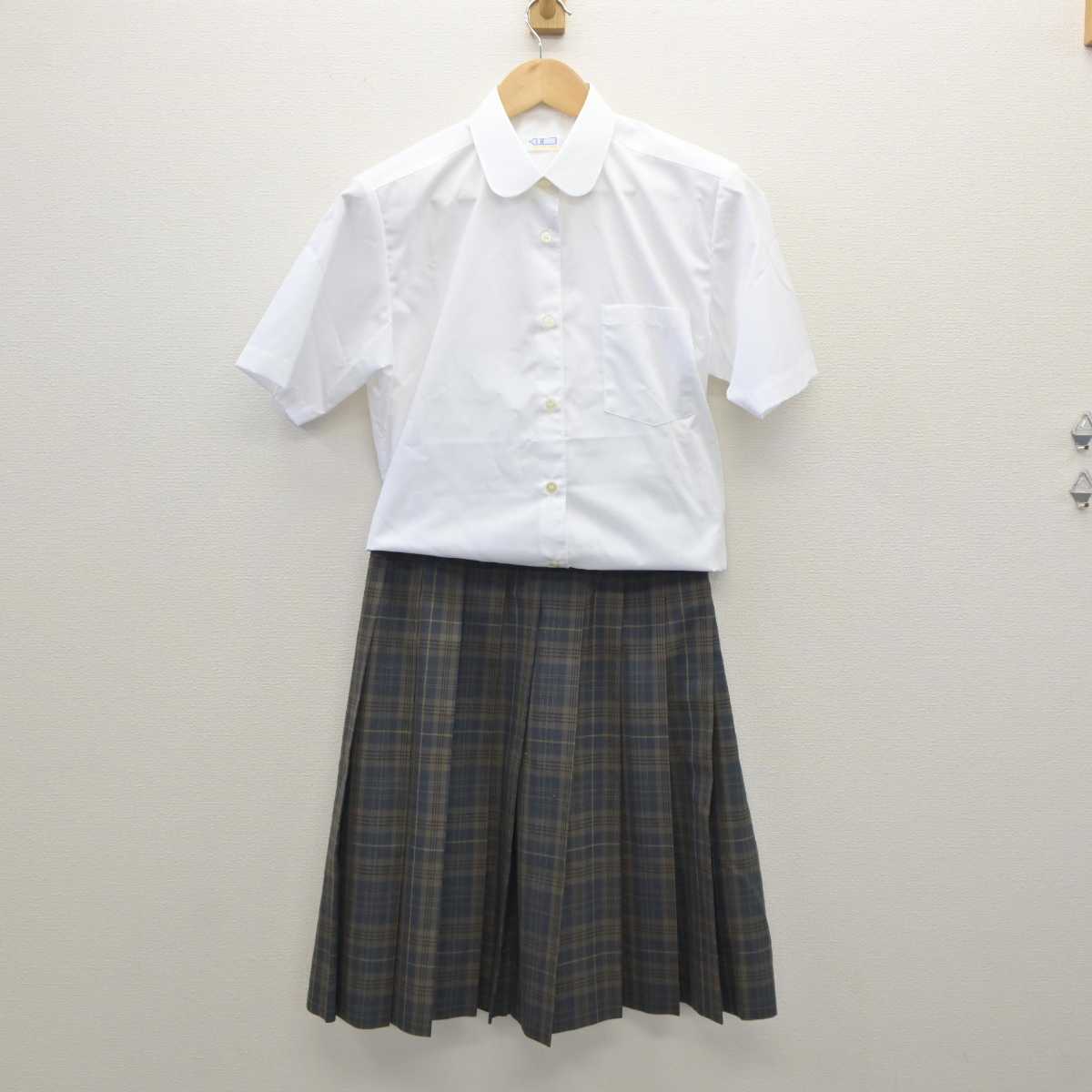 【中古】埼玉県 桶川高等学校 女子制服 2点 (シャツ・スカート) sf035782