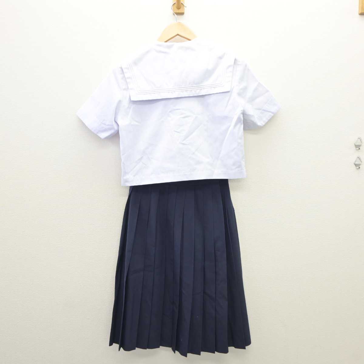 【中古】福岡県 新宮高等学校 女子制服 3点 (セーラー服・スカート) sf035870