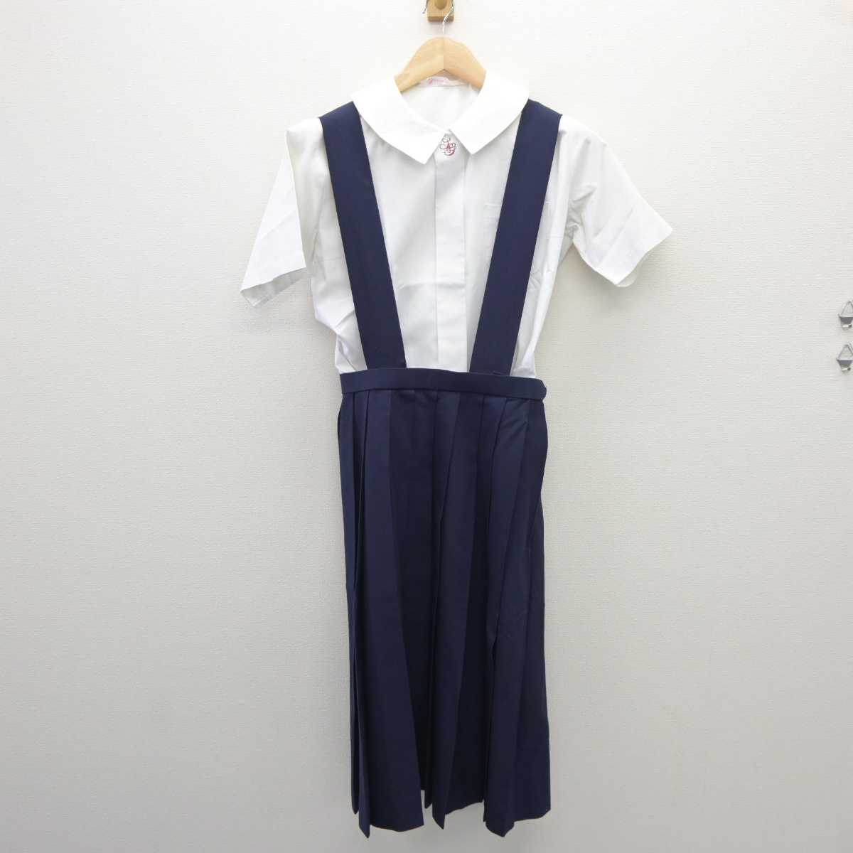 【中古】兵庫県 夙川中学校 女子制服 2点 (シャツ・スカート) sf035899