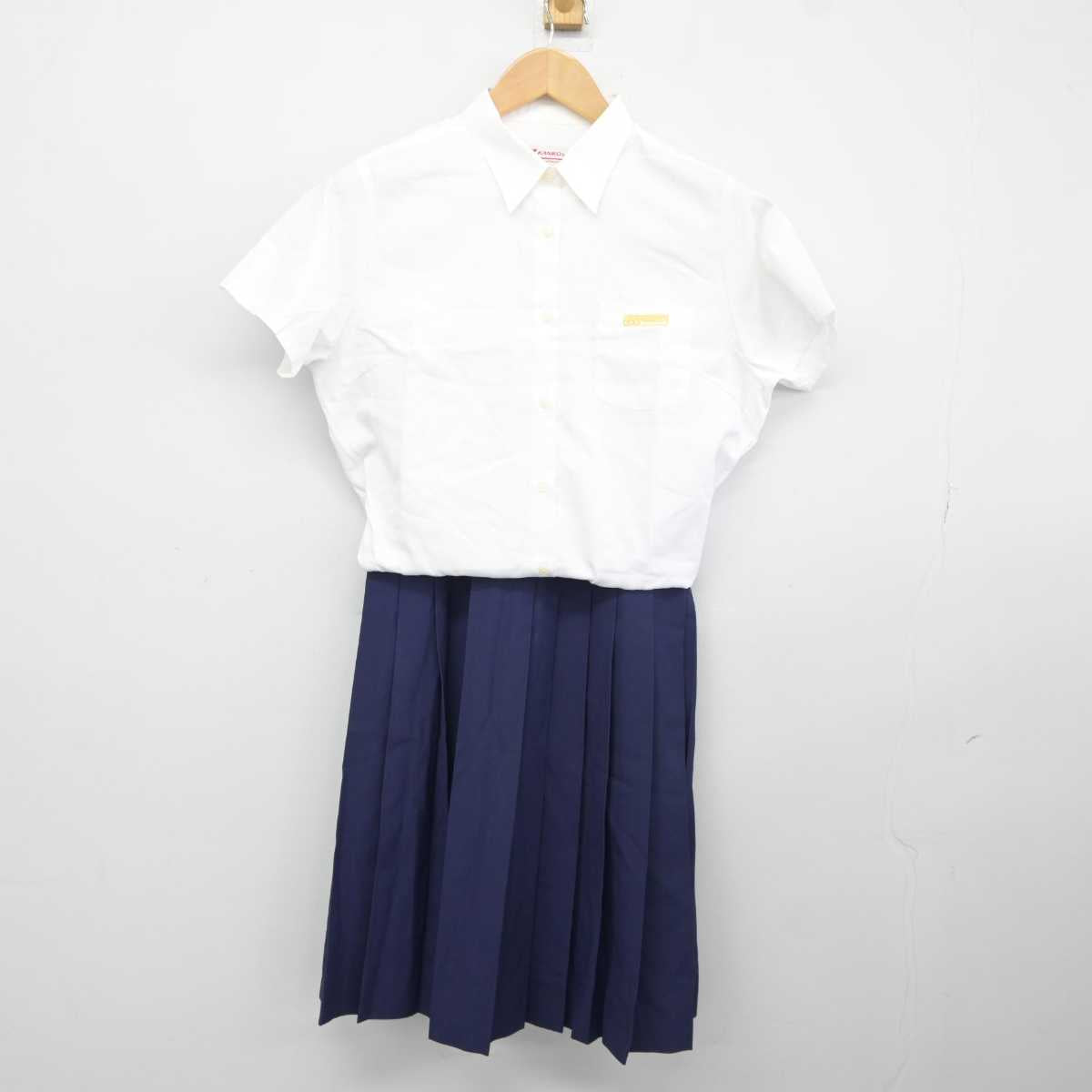 【中古】京都府 京都女子高等学校 女子制服 2点 (シャツ・スカート) sf039951