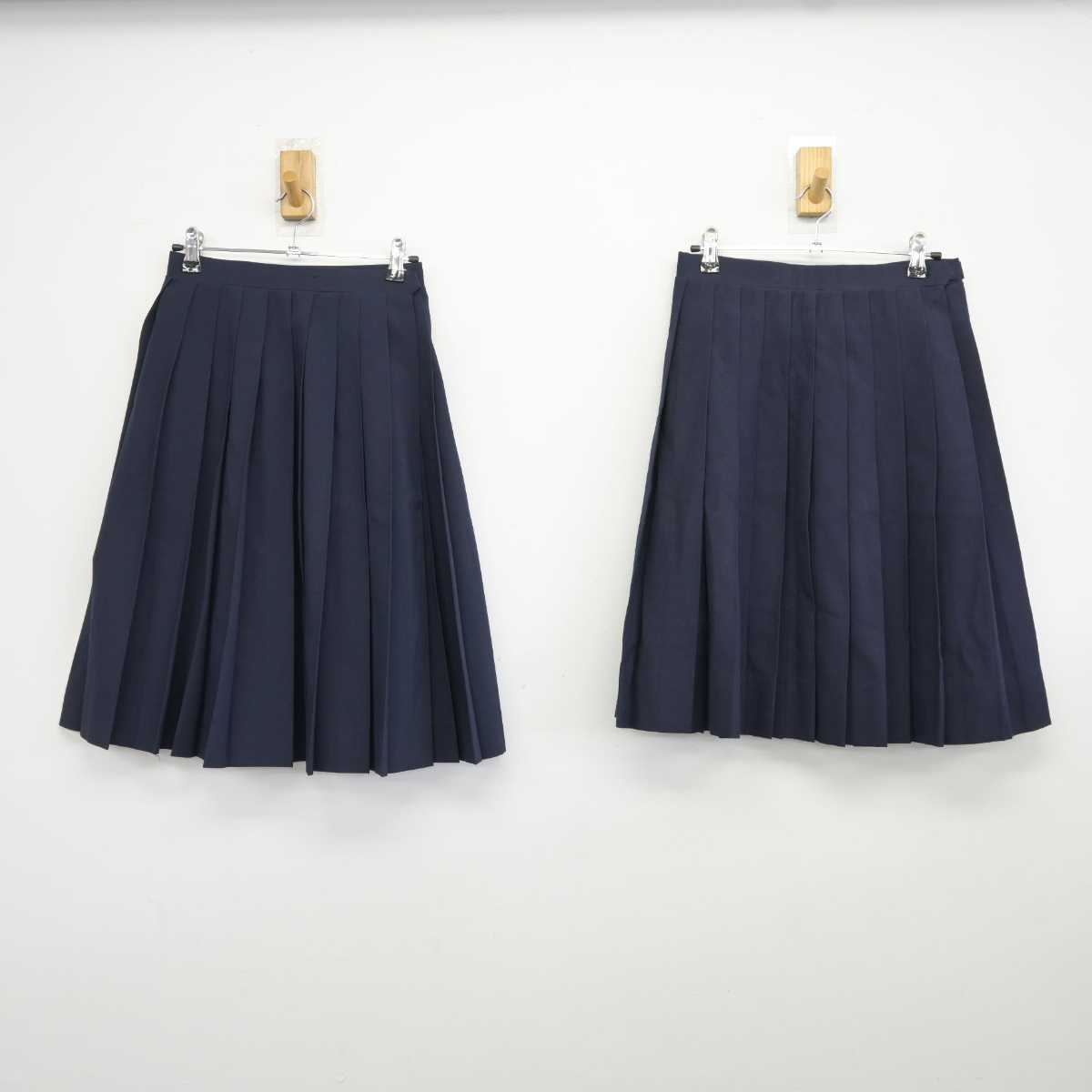 【中古】三重県 千代崎中学校 女子制服 3点 (シャツ・スカート・スカート) sf039971