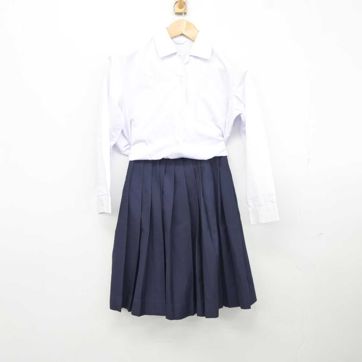 【中古】三重県 千代崎中学校 女子制服 2点 (シャツ・スカート) sf039972