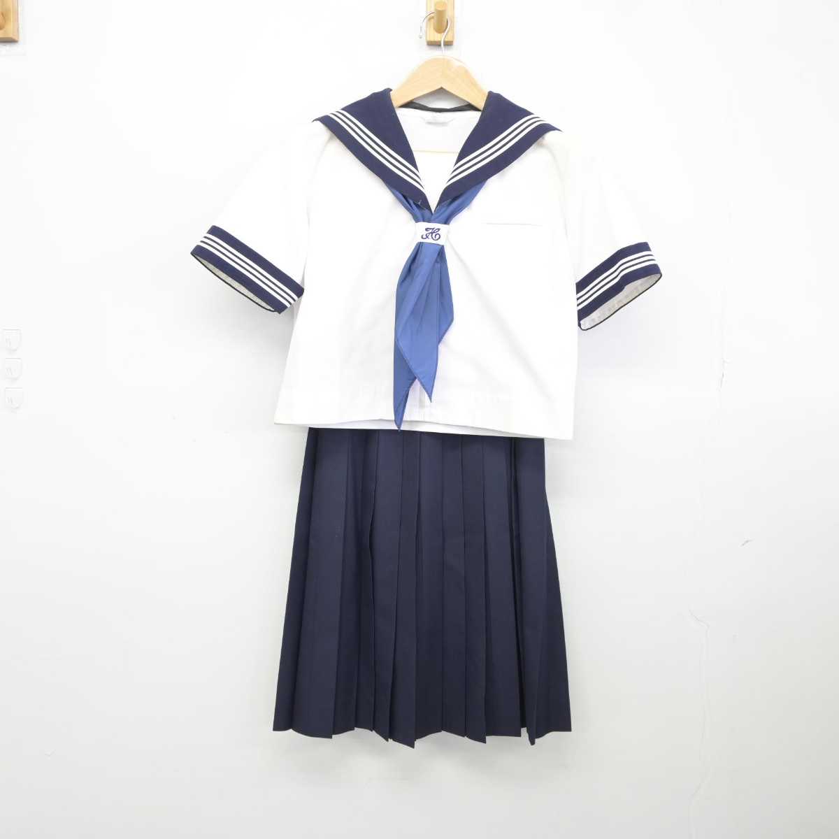 【中古】千葉県 高津中学校 女子制服 3点 (セーラー服・スカート) sf039974