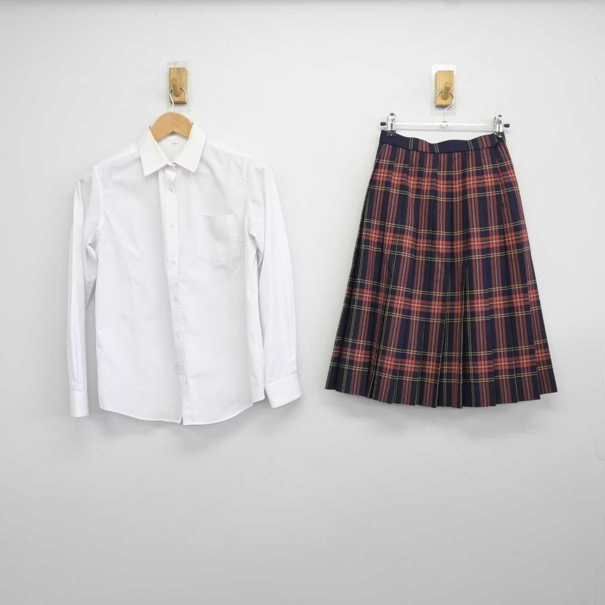 【中古】千葉県 柏井高等学校 女子制服 2点 (シャツ・スカート) sf039978