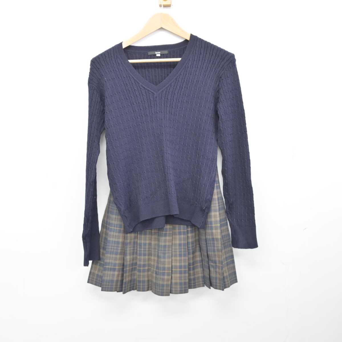 【中古】東京都 鷗友学園女子中学高等学校 女子制服 4点 (ブレザー・ニット・スカート) sf039986