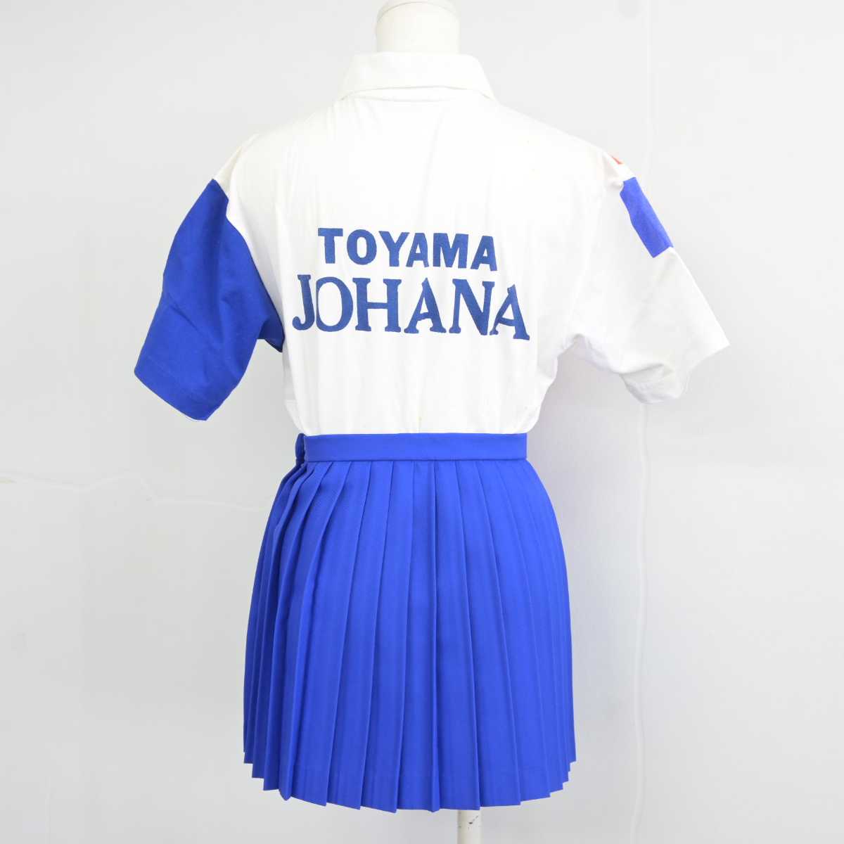 【中古】富山県 城端小学校/ソフトテニススポーツ少年団 女子制服 3点 (部活ユニフォーム 上・部活ユニフォーム 上・部活ユニフォーム 下) sf040239