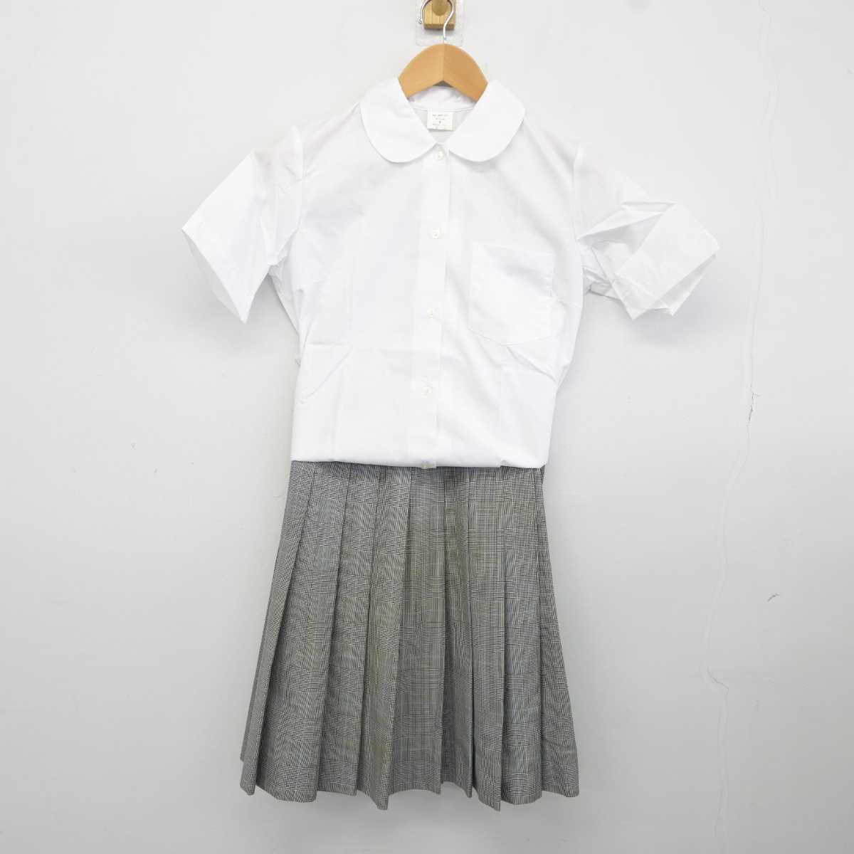 【中古】東京都 練馬区立豊玉中学校 女子制服 2点 (シャツ・スカート) sf040363