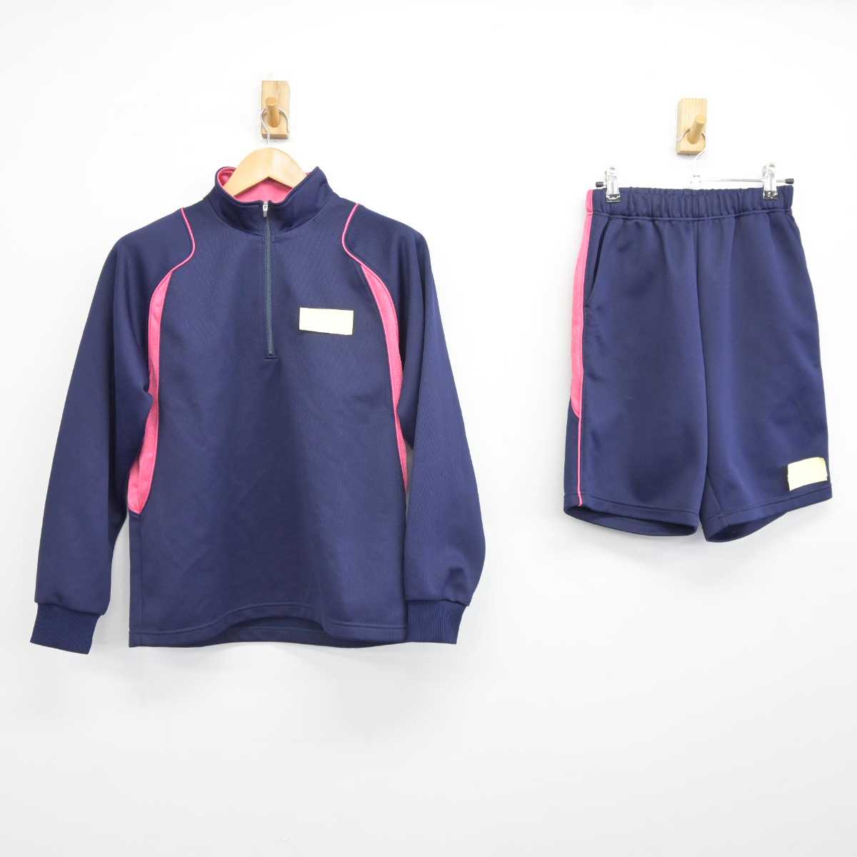 【中古】東京都 豊玉中学校 女子制服 2点 (ジャージ 上・体操服 下) sf040366