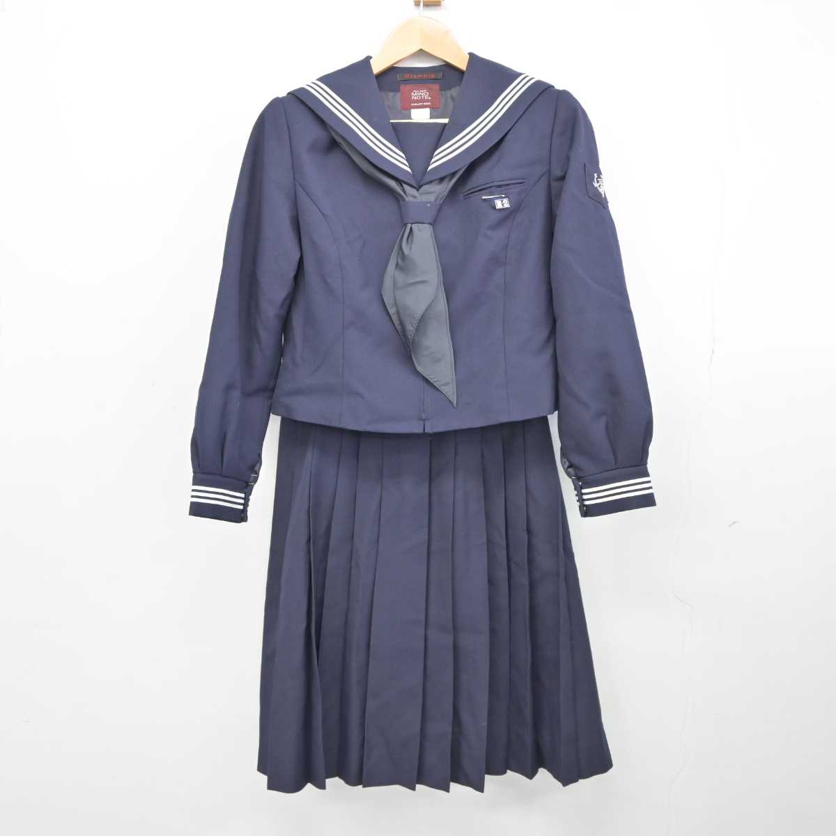 【中古】東京都 小松川第三中学校 女子制服 3点 (セーラー服・スカート) sf040447