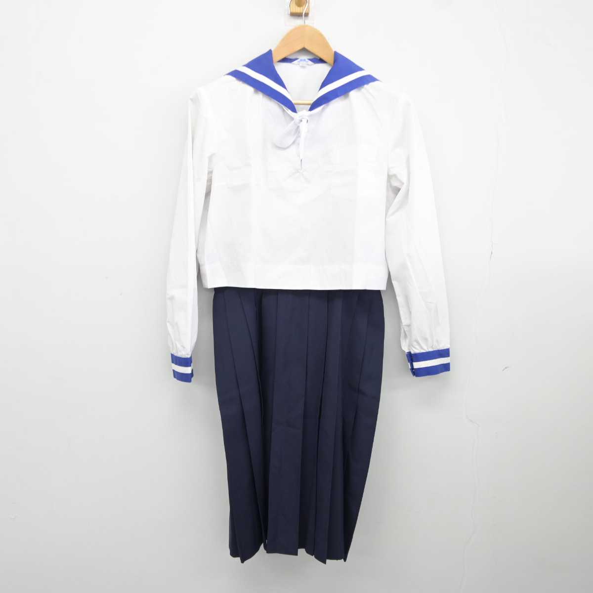 【中古】熊本県 熊本県立第一高等学校 女子制服 3点 (セーラー服・スカート) sf040456