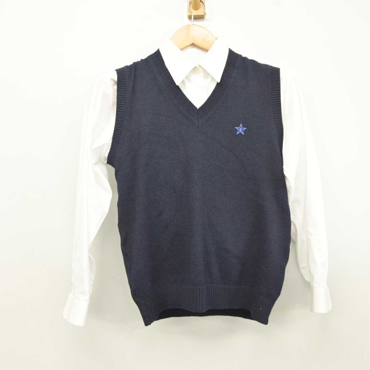 【中古】北海道 北海高等学校 女子制服 2点 (シャツ・ニットベスト) sf040666