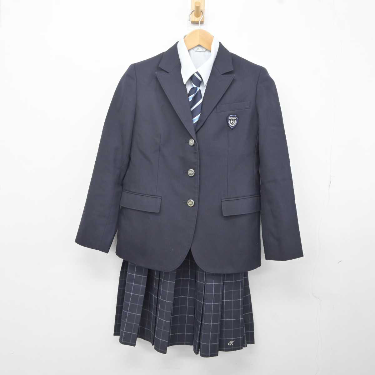 【中古】北海道 北海道倶知安高等学校 女子制服 4点 (ブレザー・シャツ・スカート) sf040698