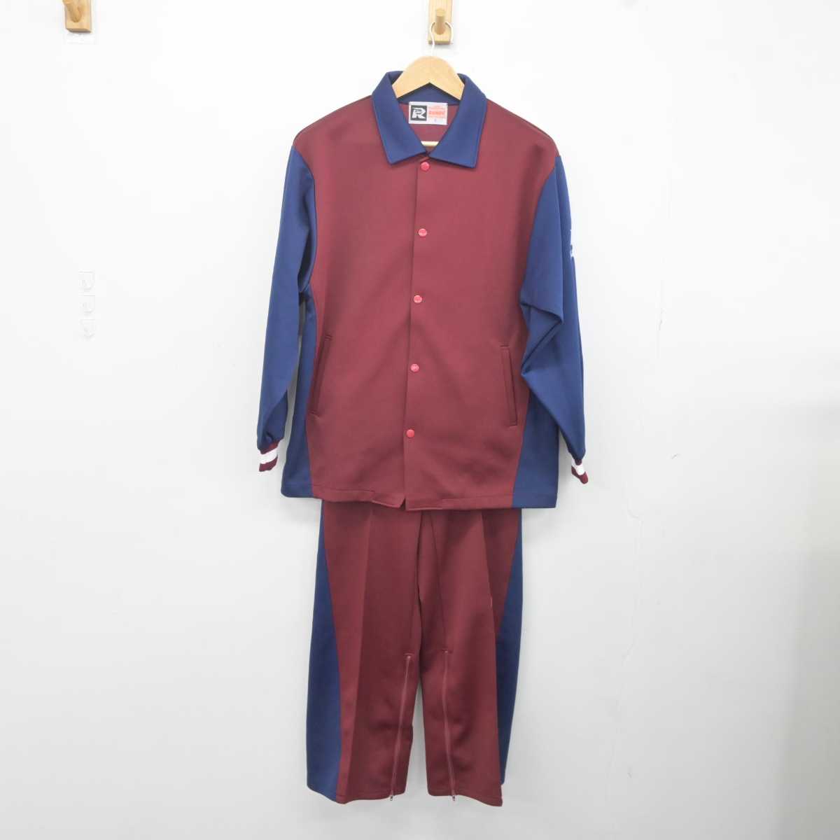 【中古】岡山県 岡山操山中学校/バスケ部部活着 女子制服 2点 (部活ユニフォーム 上・部活ユニフォーム 下) sf040712