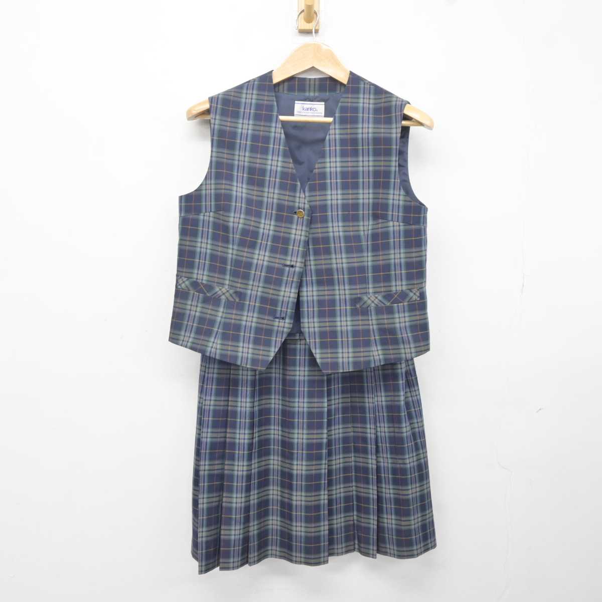 【中古】宮城県 蒲町中学校 女子制服 4点 (ブレザー・ベスト・スカート) sf040732