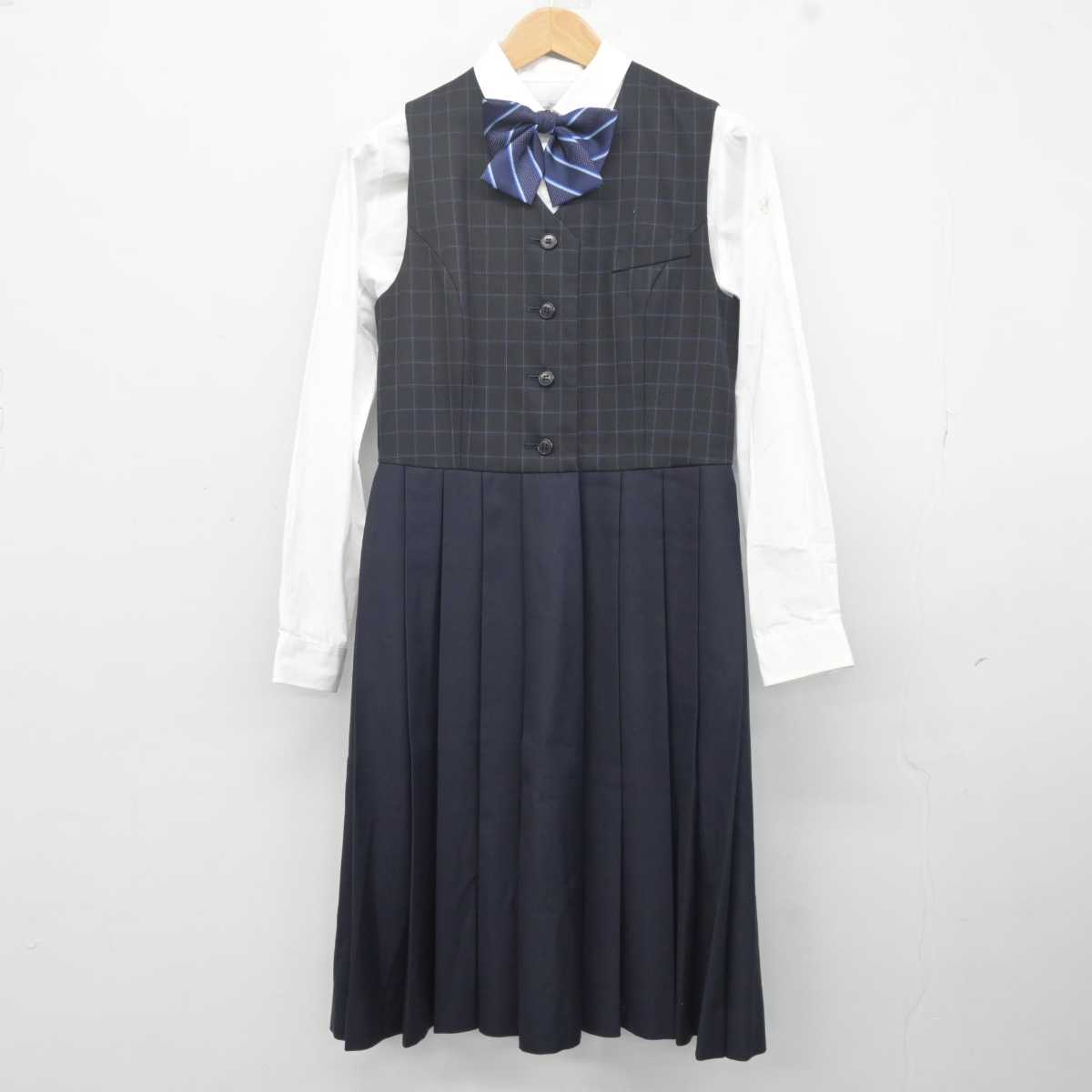 【中古】佐賀県 佐賀女子高等学校 女子制服 4点 (ブレザー・ジャンパースカート・シャツ) sf040762