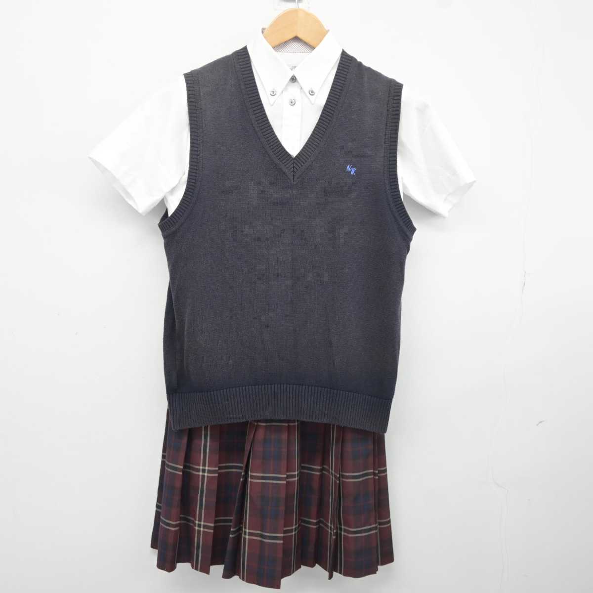 【中古】千葉県 日本体育大学柏高等学校 女子制服 3点 (シャツ・ニットベスト・スカート) sf040805