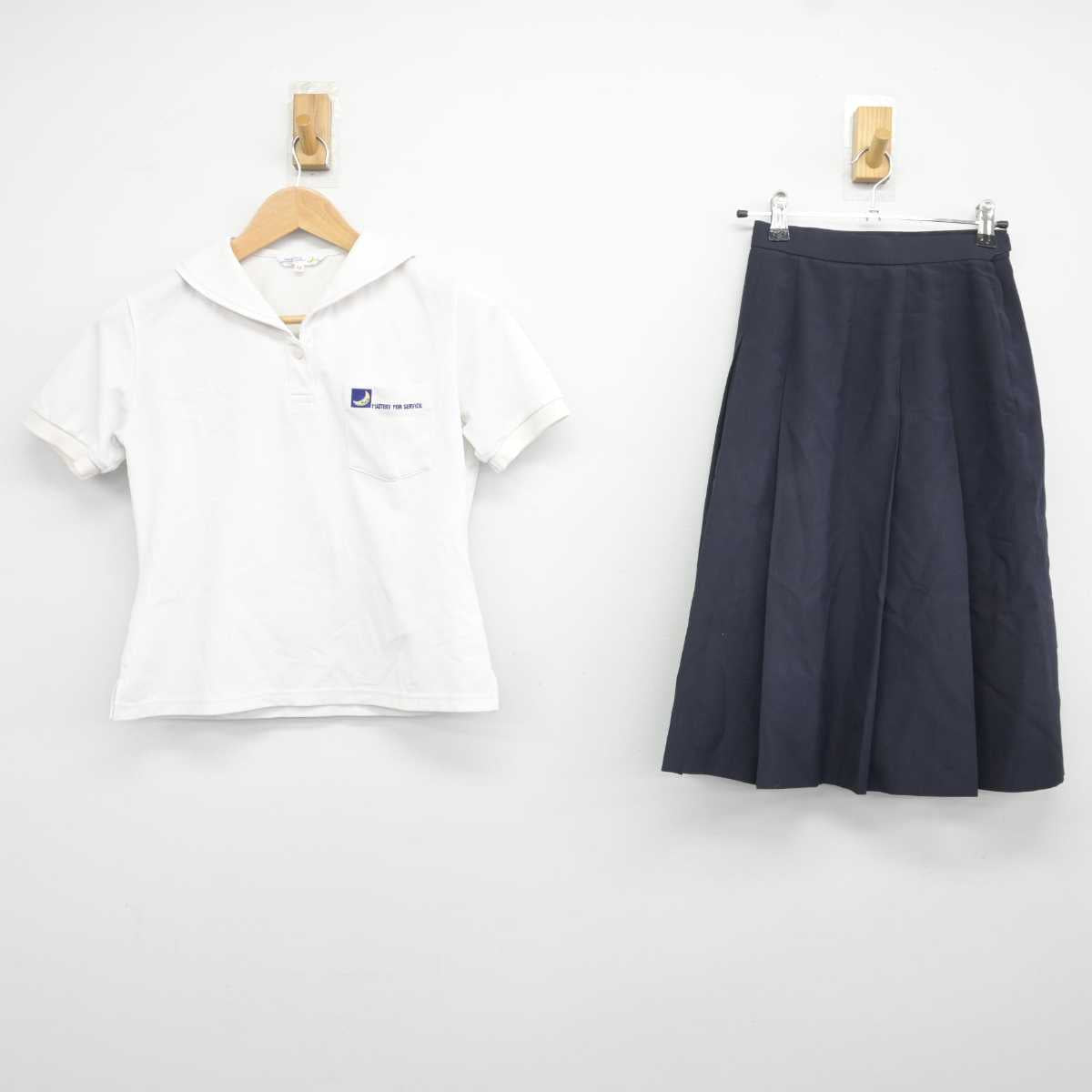 【中古】兵庫県 関西学院中学部 女子制服 2点 (シャツ・スカート) sf040817