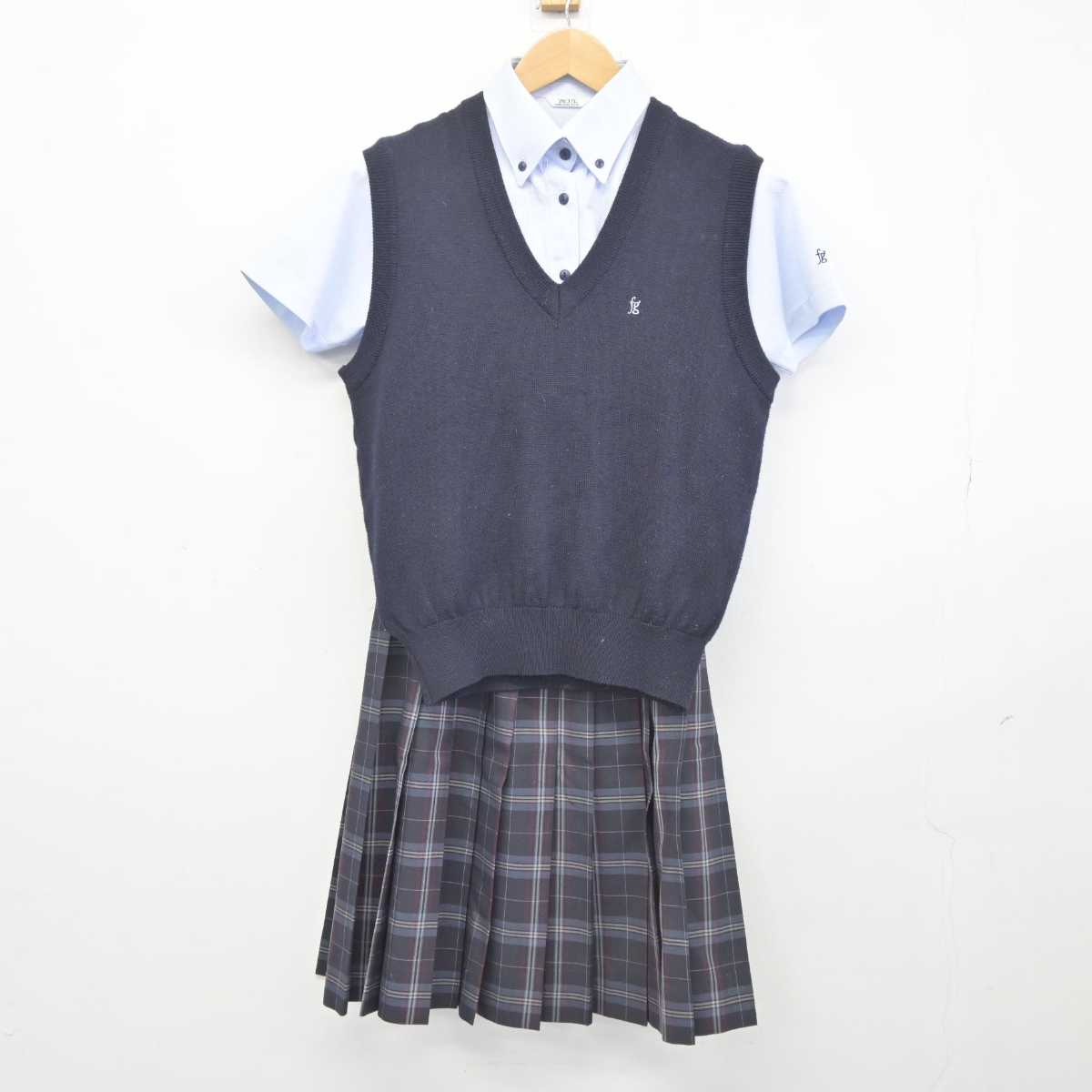 【中古】大分県 福徳学院高等学校 女子制服 5点 (シャツ・ニットベスト・スカート) sf040852